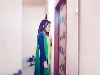 Hot hotel scene with a sexy Gujarati woman and Salman in chudai ki hindi audio